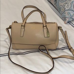 Small coach bad tan.